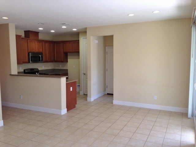 Foto del edificio - 3 BEDROOM VACAVILLE BEHIND KAISER HOSPITAL *STAR RENTALS