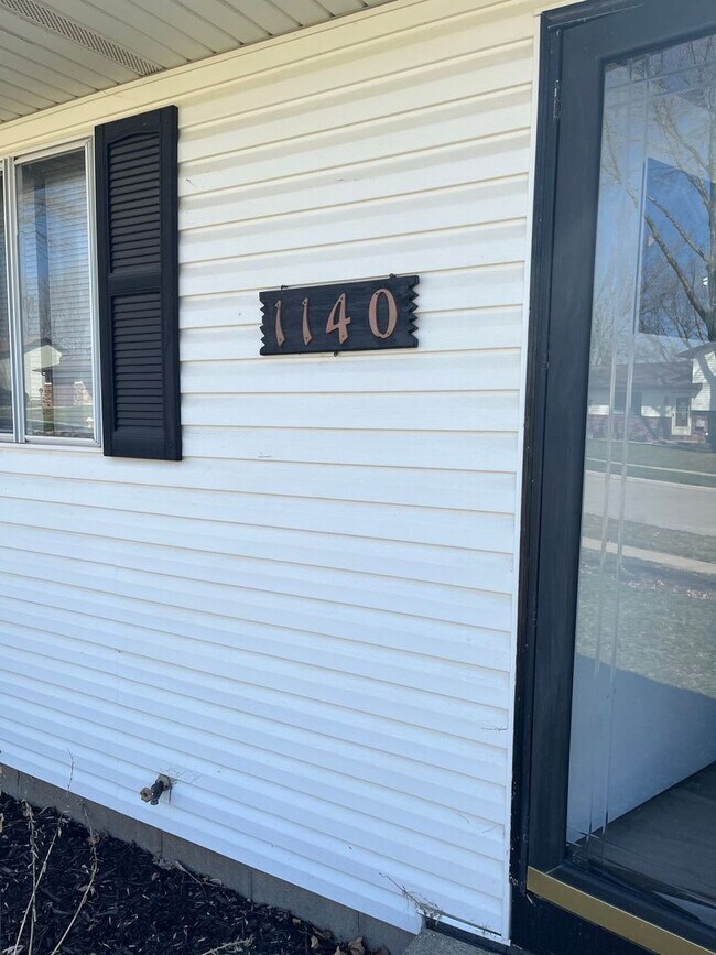 Foto del edificio - 3 Bedroom Single Family Home!
