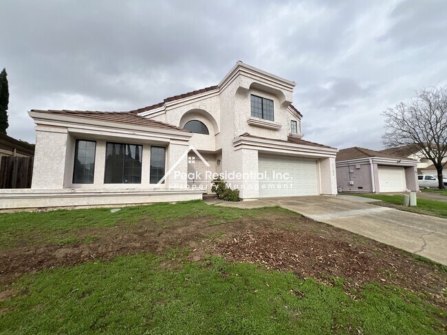 Building Photo - Spacious 4bd/3ba Elk Grove Home!