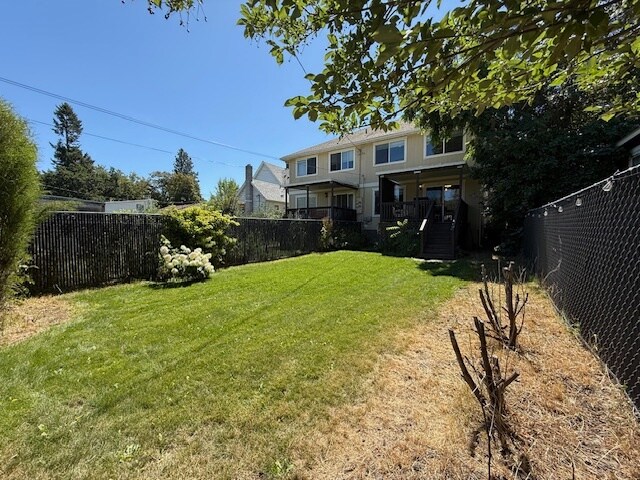 Foto del edificio - 509 E 9th Ave