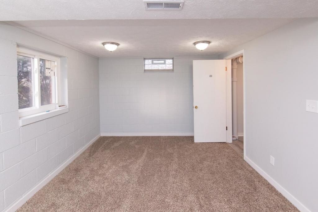 Primary Photo - 2642B S Arlington Rd
