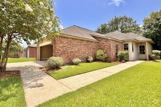 Building Photo - 3141 Nicholson Lake Dr