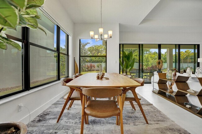 Foto del edificio - 9164 Silver Marsh Ln