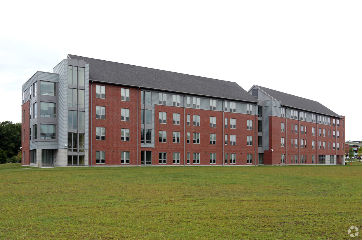 Foto del edificio - NEIT Residence Hall