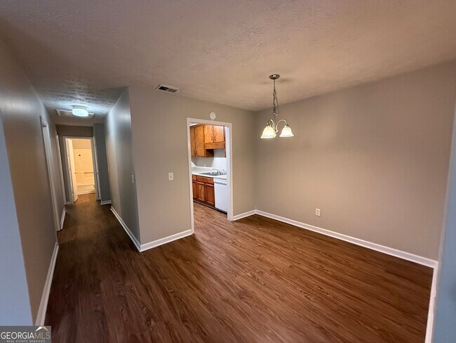 Foto del edificio - 110 St Andrews Ct