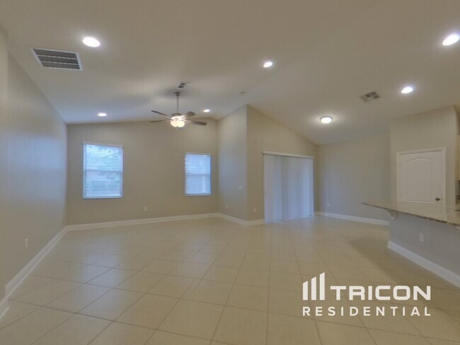 Building Photo - 289 Ancona Avenue Debary FL