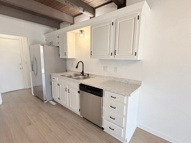 Building Photo - 9802 E Boston Cir