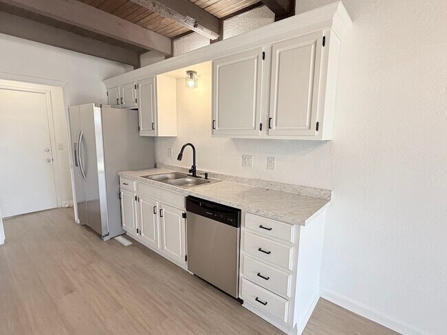 Foto del edificio - 9802 E Boston Cir