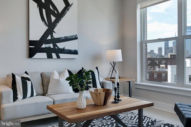 Foto del edificio - 1533 Ridge Ave