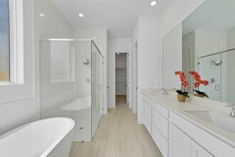 Building Photo - 31239 Anna Mdws Dr