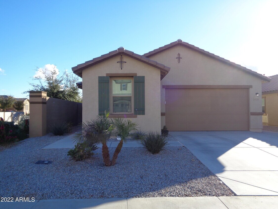 Primary Photo - 40785 W Tamara Ln