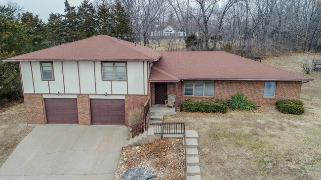 Foto del edificio - 1617-1619-1619 Handley Pl