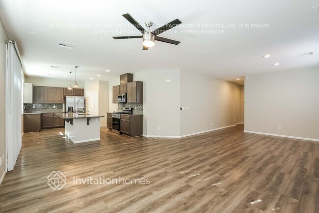 Foto del edificio - 2111 Saybrook Ave