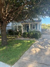 Building Photo - 2216 Bluffstone Dr