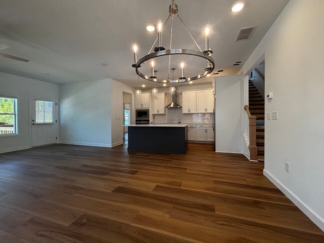 Foto del edificio - 202 Summit Ave SE