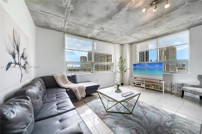 Foto del edificio - 3250 NE 1st Ave