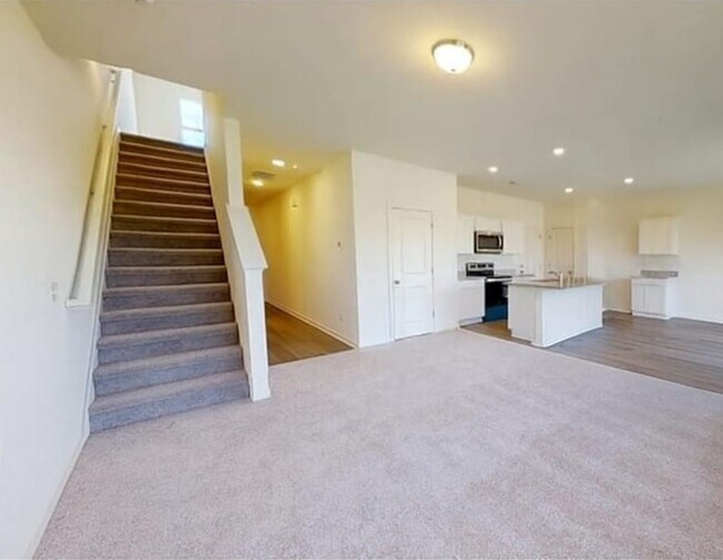 Foto del edificio - 6085 Majestic Crk Trl