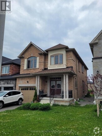 Building Photo - 2233 Lozenby St