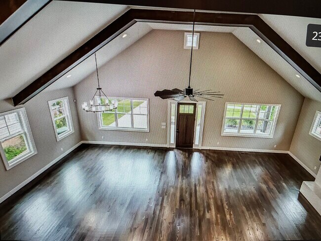 Foto del edificio - 1613 Rogers Ave SW
