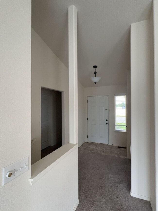 Foto del edificio - 3 Bed. 2 Bath, 2 Car Garage in Promontory