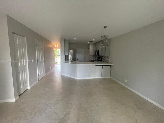 Foto del edificio - 8530 W Southgate Shores Cir