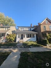 Building Photo - 228 E Gates St