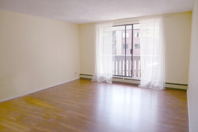 Photo du bâtiment - 8640 Citation Dr