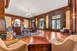 Building Photo - 166 Bryant St