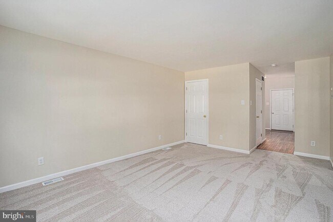 Foto del edificio - 4986 Windy Meadow Ct