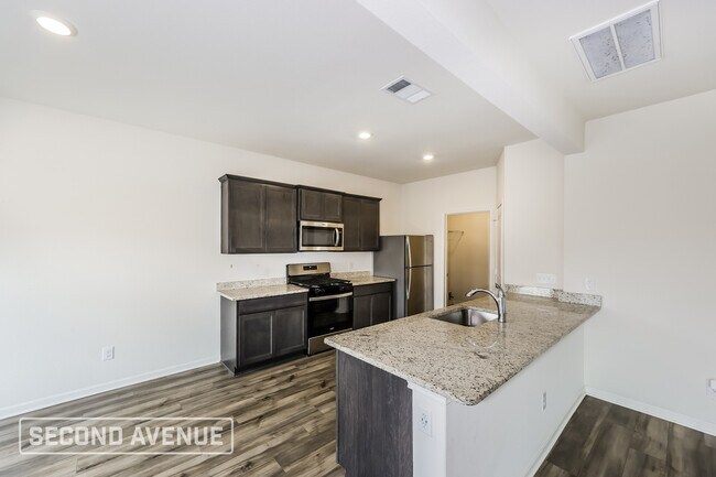Building Photo - 9617 Sierra Grande Dr