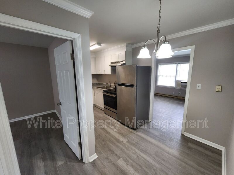 1045 W Meadow Dr Unit B, Lancaster, SC 29720 Condo for Rent in