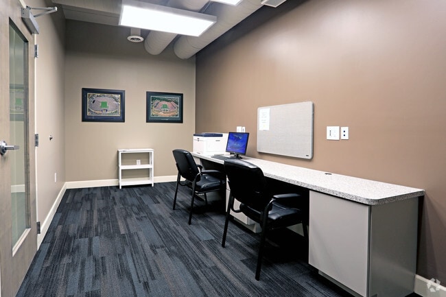 Interior Photo - Chatham Hills