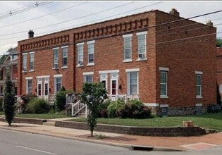 Building Photo - 850-852 E Livingston Ave