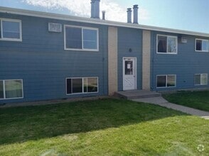 Building Photo - 1613 Kelby Dr