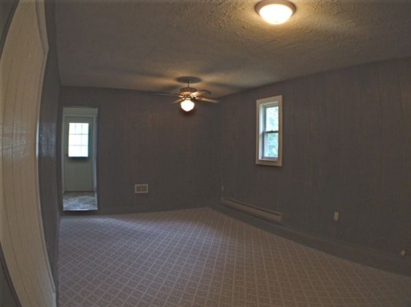 Building Photo - 1738 Matilda St NE