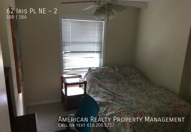 Building Photo - 62 Iris Pl NE