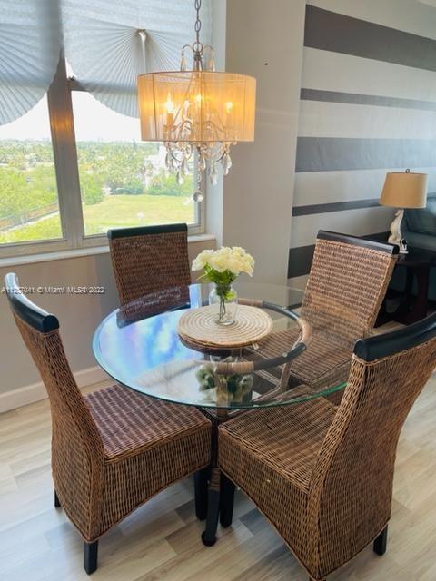 Foto del edificio - 7441 Wayne Ave