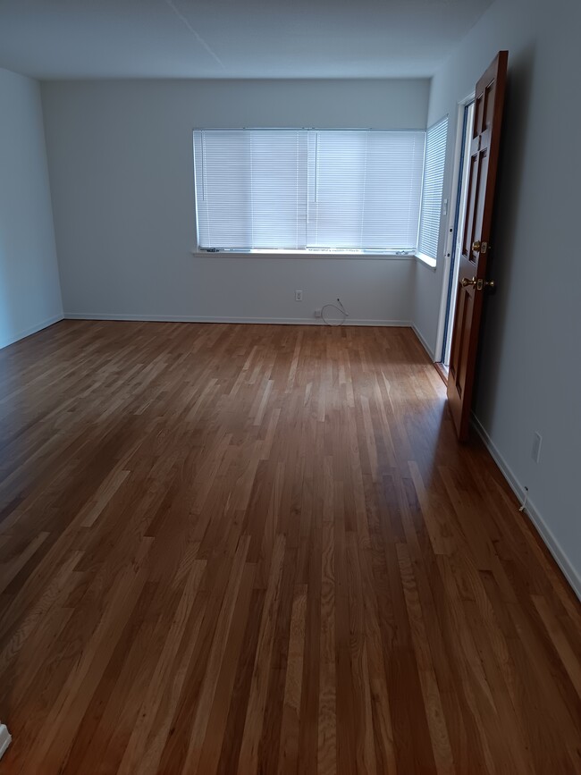 Foto del edificio - 1624 E Palm Ave