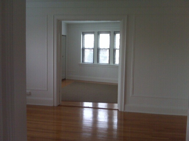 Foto del edificio - 412 Munro Ave