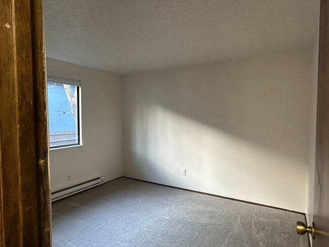 Building Photo - sw33rd