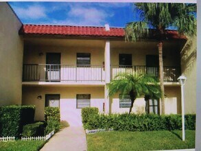 Building Photo - 2050 Oleander Blvd