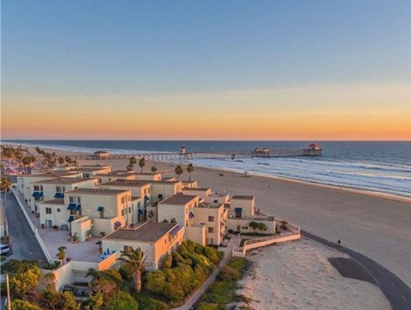 711 E Pacific Coast Hwy Unit 301, Huntington Beach, CA 92648 Condo