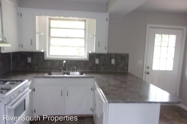 Building Photo - 4 br, 2 bath House - 2002 Airport Thruway