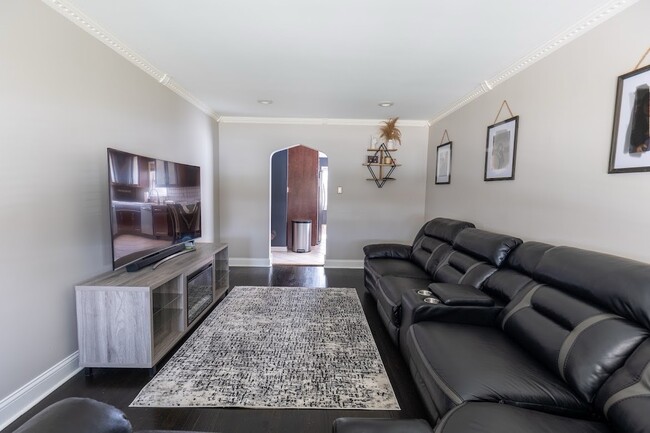 Foto del edificio - 2417 Northgate Ave