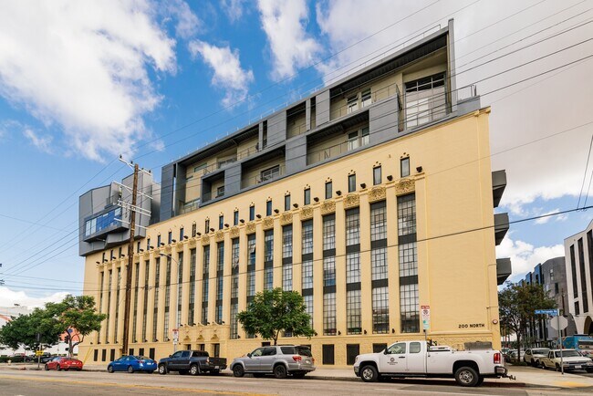 Building Exterior - 200 N San Fernando Rd