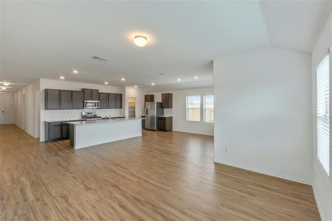 Building Photo - 138 Esparza Dr