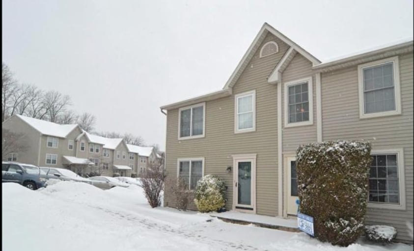201 Cranberry Rdg, Reading, PA 19606 Townhome Rentals in Reading PA