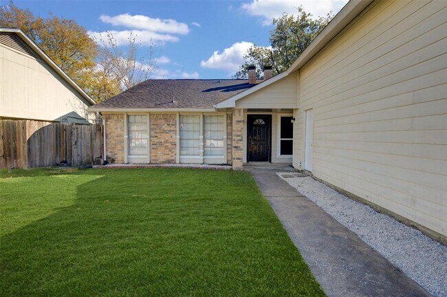 Building Photo - 10164 Inwood Hollow Ln