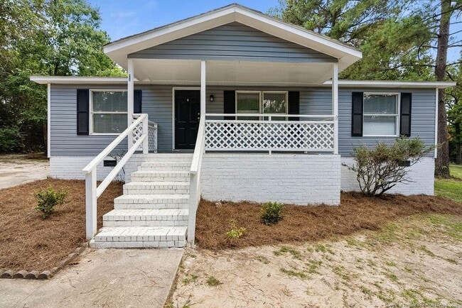 Foto del edificio - 423 Mcdougald Dr