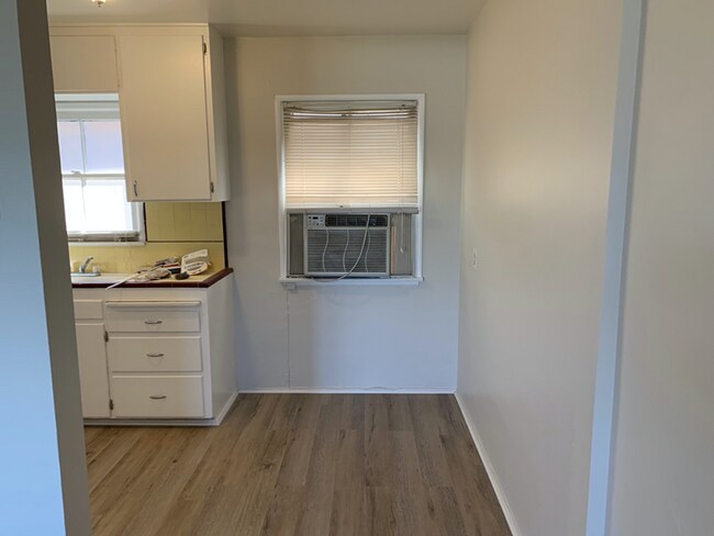 Foto del edificio - 560 N 2nd St